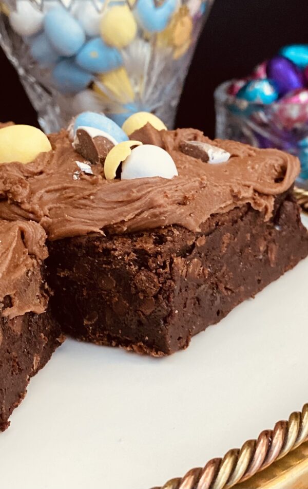 Eggie Brownie